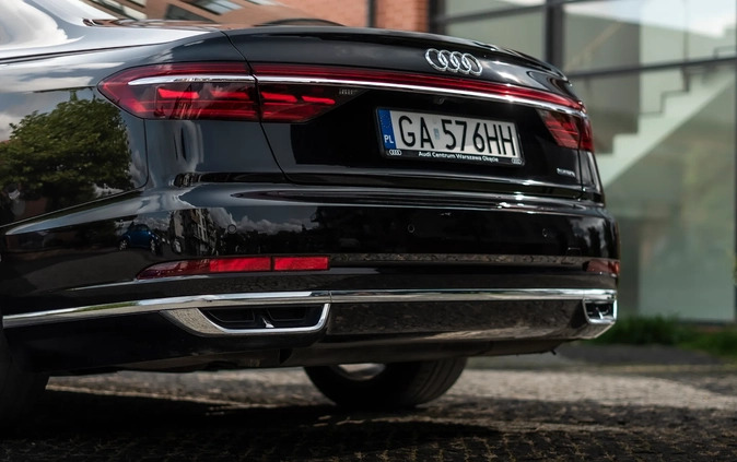 Audi A8 cena 279000 przebieg: 120785, rok produkcji 2020 z Tczew małe 121